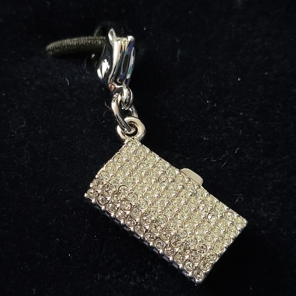 Swarovski Clutch Charm - Picture 2 of 2